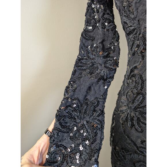 Sparkle Sequin Black Dress - Picture 4 of 7